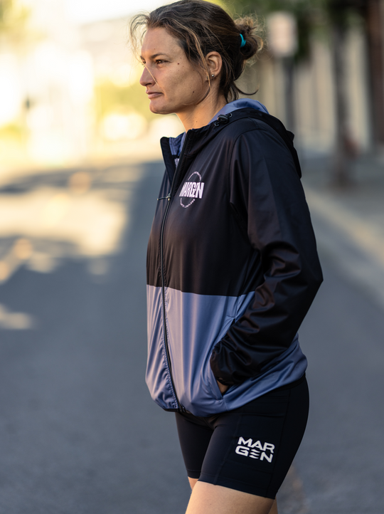 A woman wearing the DRIFT Women&